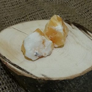 Кальцит желтый кристалл Кальцит желтый кристалл